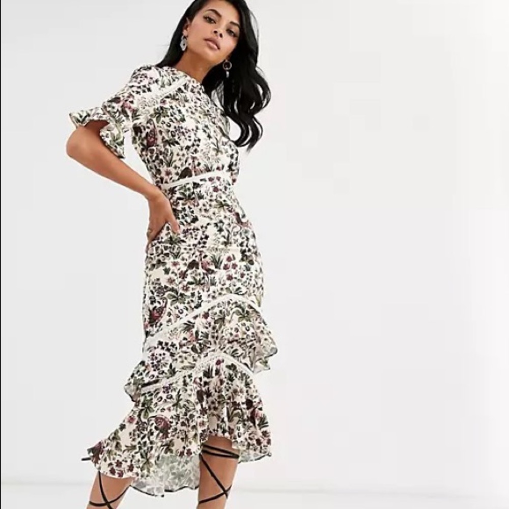 Hope & Ivy flutter sleeve midi/maxi dress